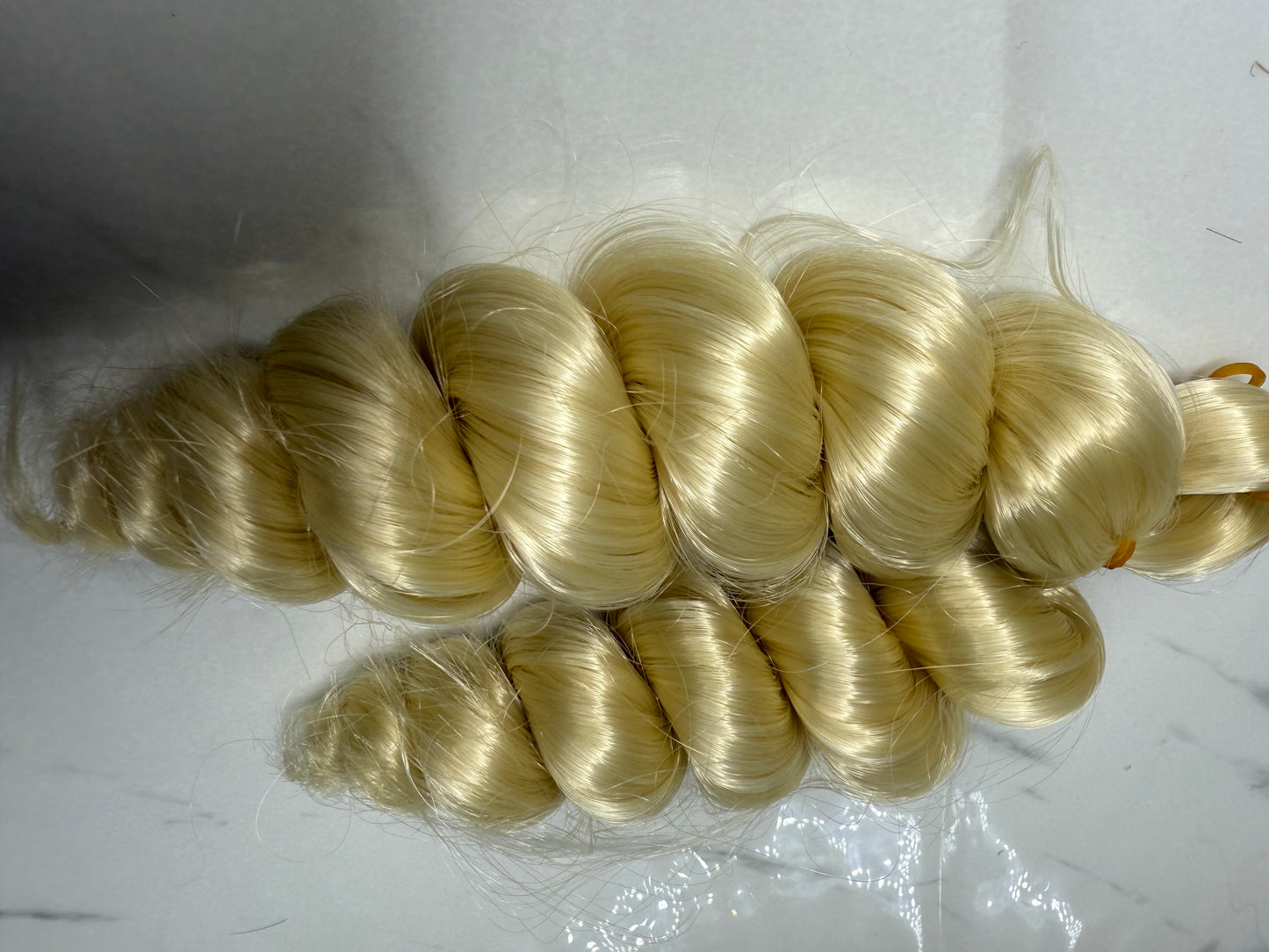 Beyond Braids – Italian Curls (10”, Color 613#)